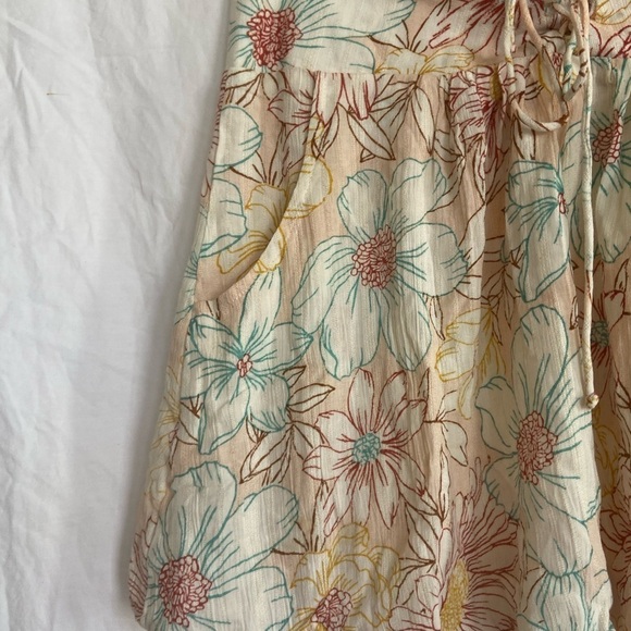 Ripcurl Skirt Floral Tied Beach Coastal Cow girl Size Medium - Picture 4 of 11